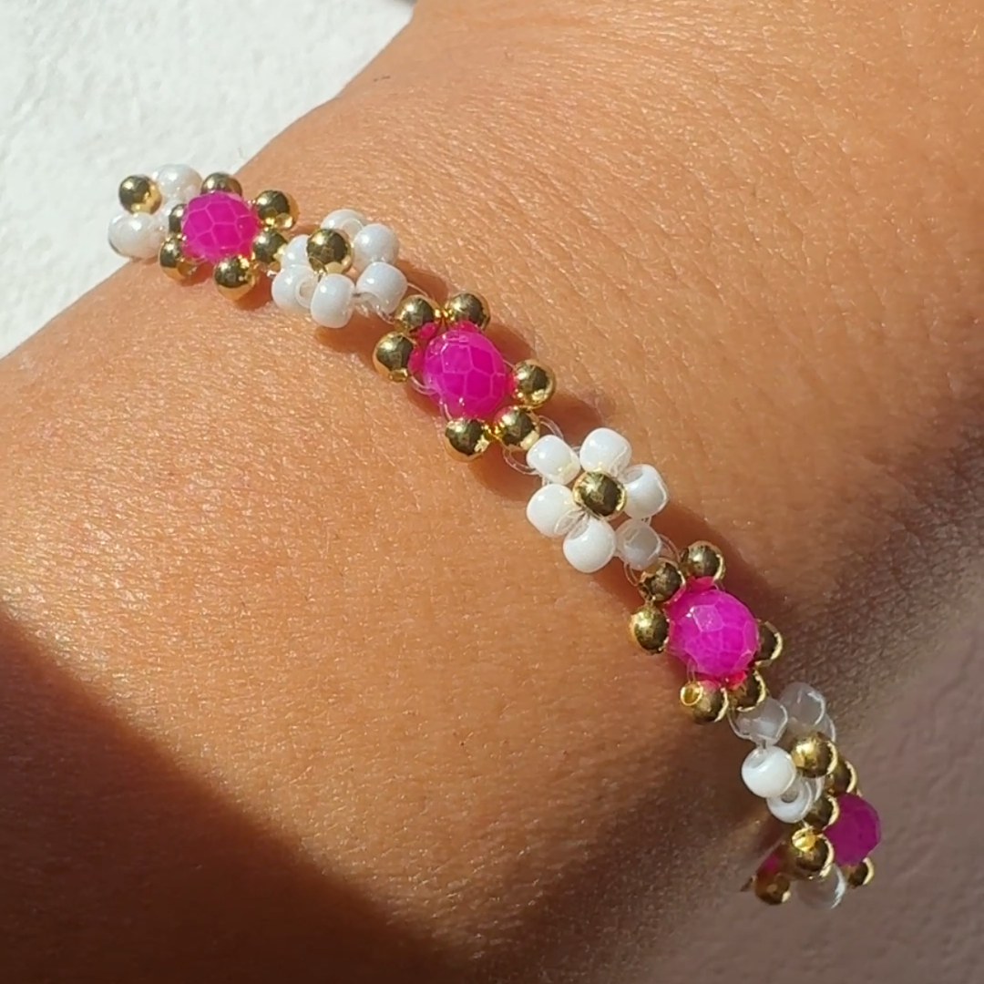 Daisy Bracelet Rose Red